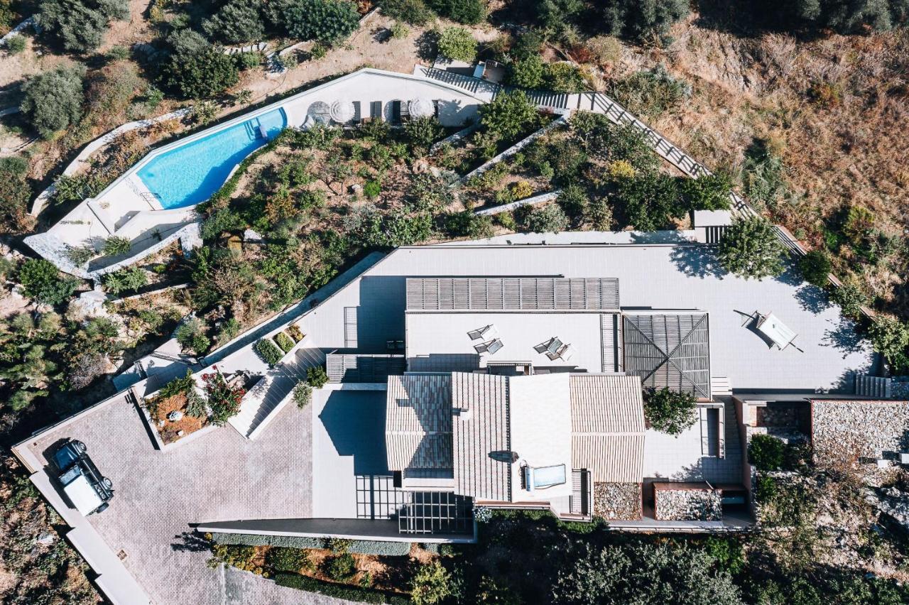 Villa Omikron Rodhiá المظهر الخارجي الصورة